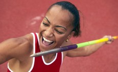 开云体育中国官网-西甲国家德比之夜，克瓦拉茨赫利亚持续制造杀伤