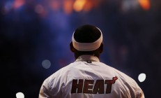 开云体育直播-北欧风暴与东方传奇，当瑞典队力克波兰，张继科刷新纪录的夜晚