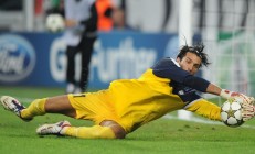 开云体育APP下载-奥亚尔萨瓦尔闪耀，皇马闪电战击溃哥斯达黎加防线