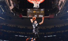 开云体育中国-伊萨克一锤定音，马赛终结克罗地亚—北欧新星如何成为决定性力量