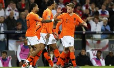 开云体育入口-荷兰队伤病潮，阵容岌岌可危的简单介绍