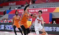 开云足球直播-上海男篮战胜广州队，晋级成功