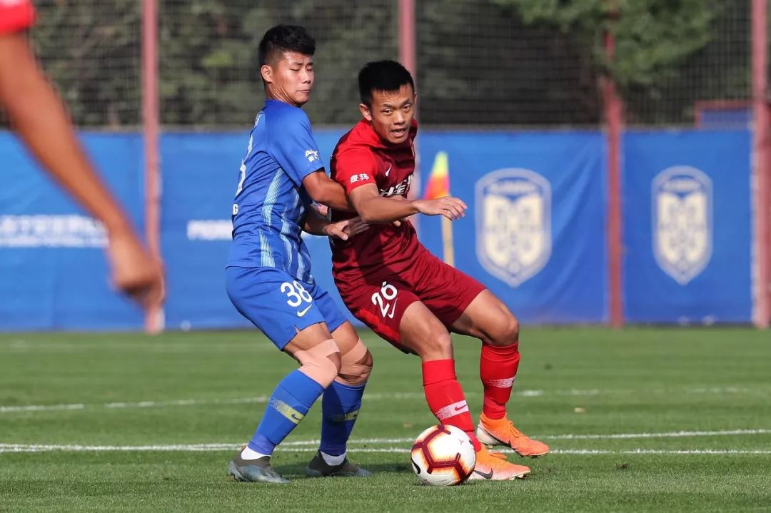 关于重庆力帆客场逼平河北华夏幸福，保持不败走势！的信息