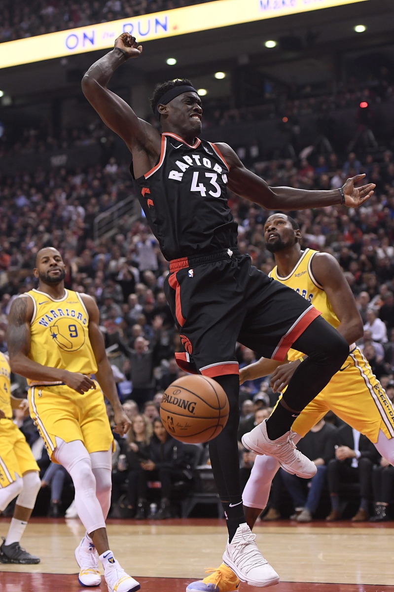 篮网战胜对手，杜兰特表现抢眼