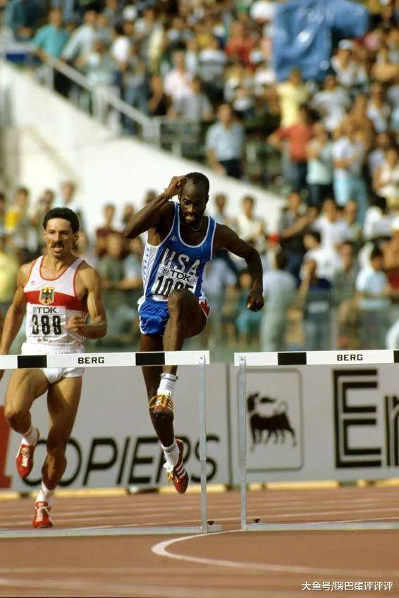 北美自行车选手斩获铁人三项铜牌