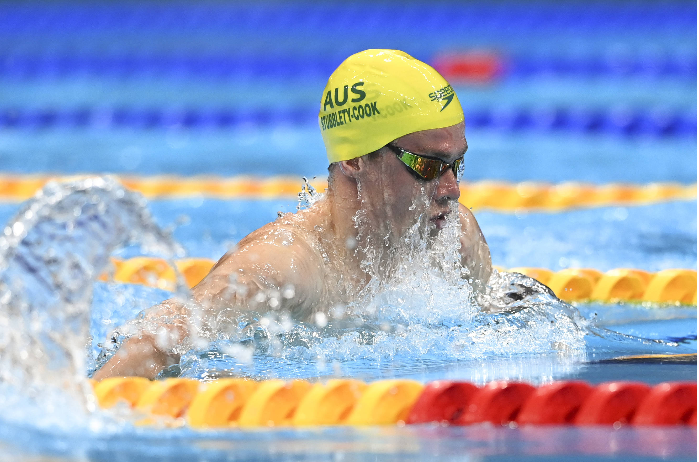 荷兰游泳健将在比赛中表现抢眼