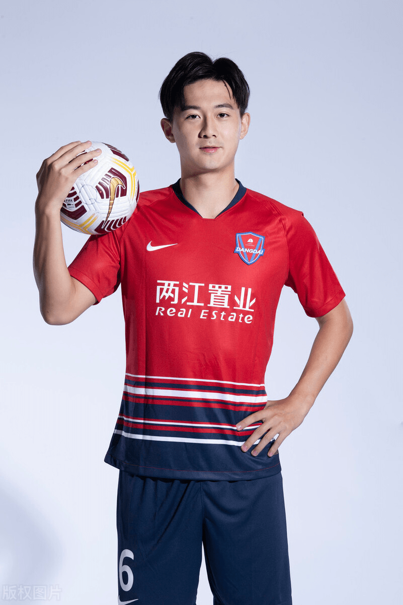 包含波普或转投非洲顶级联赛，期待展现实力的词条