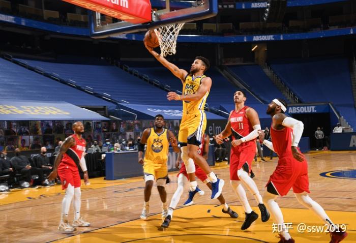 尼克斯鏖战上海队，麦科勒姆刷新纪录的简单介绍