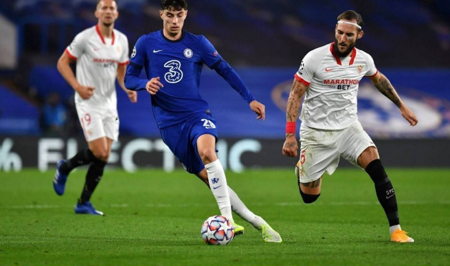 关于雷诺车队翻盘迈凯伦，佩雷兹状态火热的信息